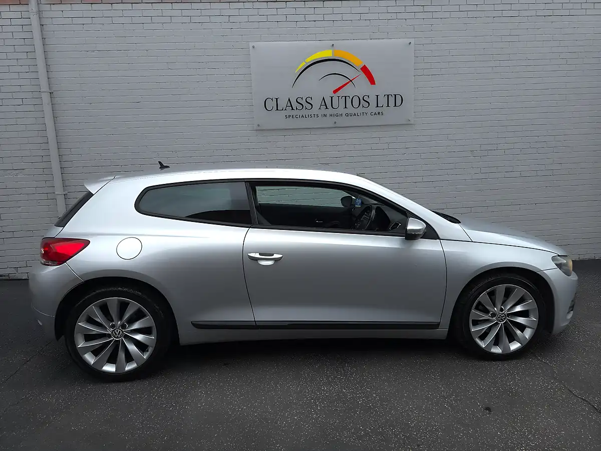 Used 2010 Volkswagen Scirocco GT Silver - Interior and Exterior details 11