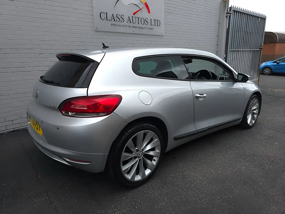 Used 2010 Volkswagen Scirocco GT Silver - Interior and Exterior details 12