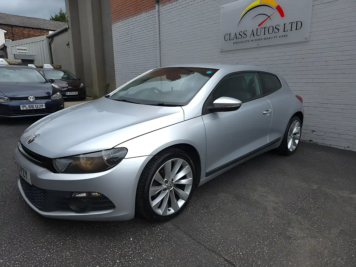 Used 2010 Volkswagen Scirocco GT Silver - Interior and Exterior details 3