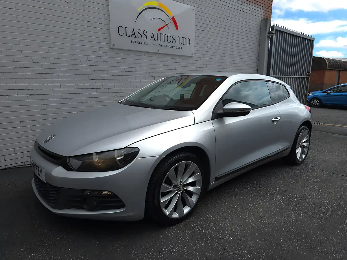 Used 2010 Volkswagen Scirocco GT Silver - Interior and Exterior details 8