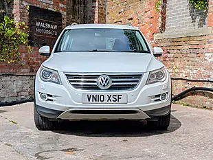 Used 2010 Volkswagen Tiguan Summit White - Interior and Exterior details 2