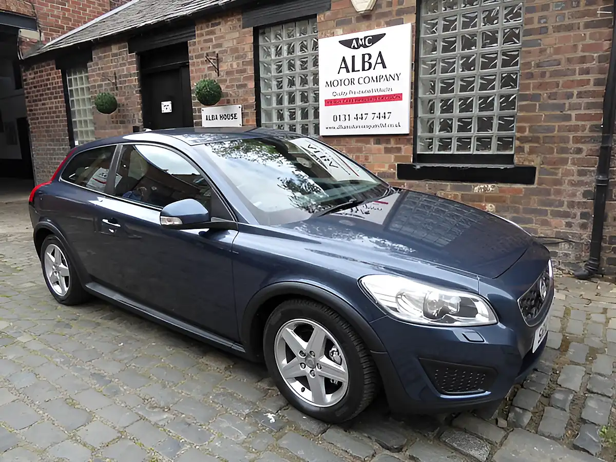 Used 2010 Volvo C30 Drive S Blue - Front View