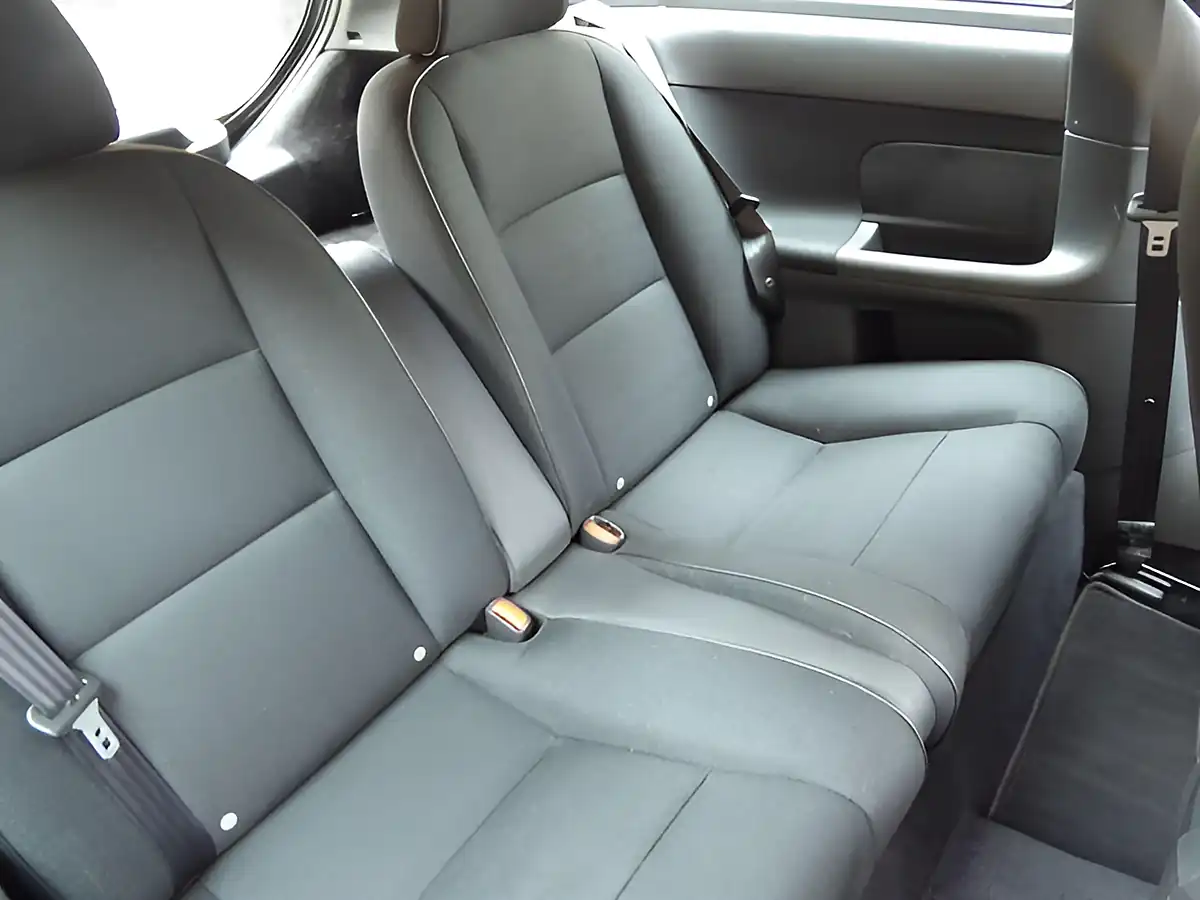 Used 2010 Volvo C30 Drive S Blue - Interior and Exterior details 16