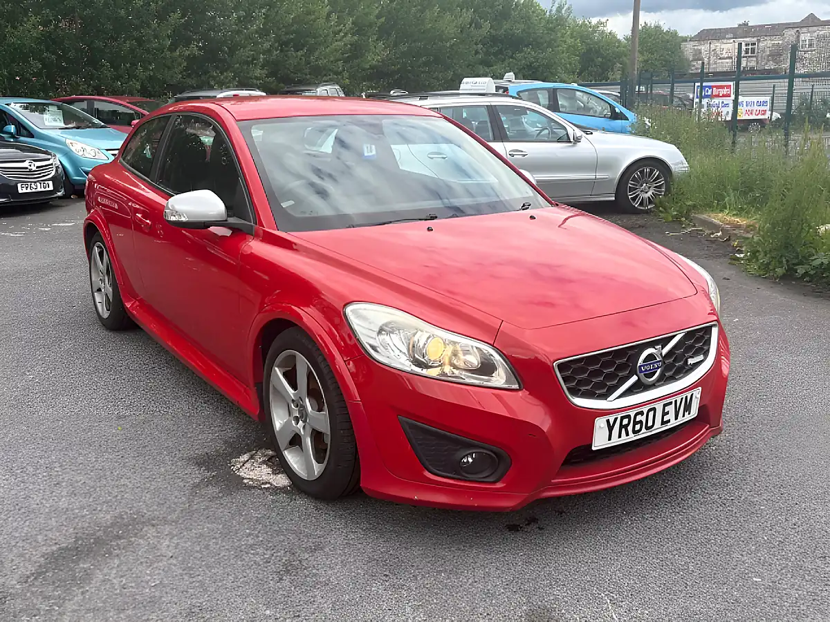 Used 2010 Volvo C30 R-Design Red - Front View