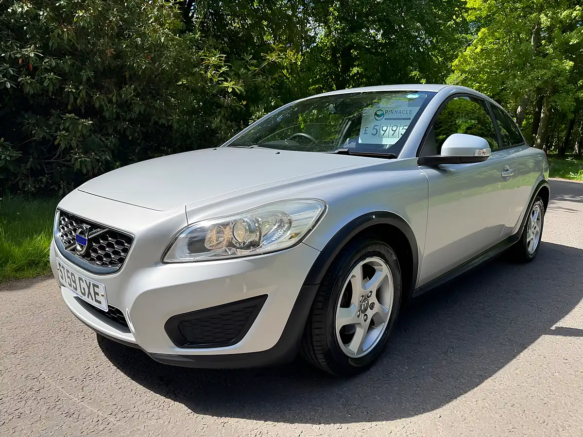 Used 2010 Volvo C30 S Sports Coupe Euro 4 3dr Silver - Interior and Exterior details 15
