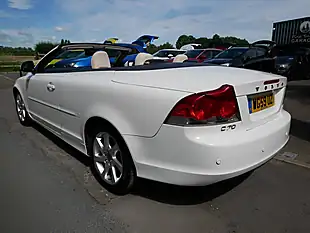 Used 2010 Volvo C70 Ice White White - Interior and Exterior details 12