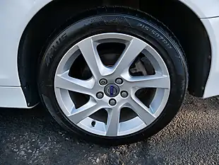 Used 2010 Volvo C70 Ice White White - Interior and Exterior details 8