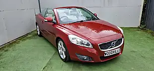 Used 2010 Volvo C70 Se Luxury Red - Interior and Exterior details 6