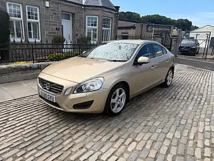 Used 2010 Volvo S60 Se Gold - Interior and Exterior details 5