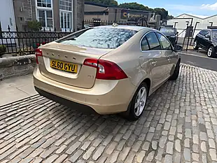 Used 2010 Volvo S60 Se Gold - Interior and Exterior details 6