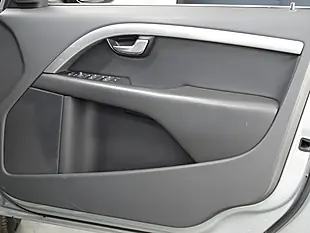 Used 2010 Volvo V70 Se Lux Silver - Interior and Exterior details 15