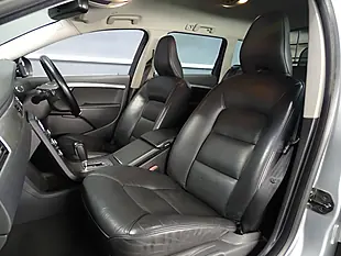 Used 2010 Volvo V70 Se Lux Silver - Interior and Exterior details 20