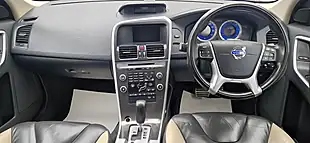 Used 2010 Volvo Xc60 R-Design Se Premium White - Interior and Exterior details 11