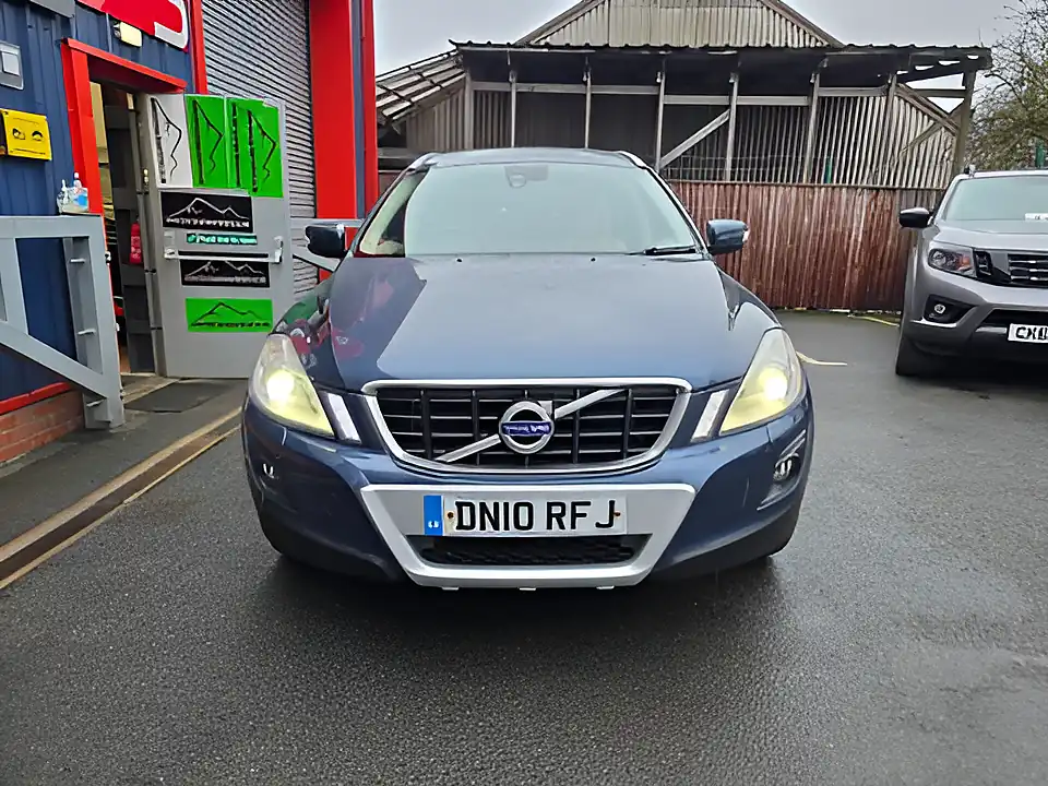Used 2010 Volvo XC60 Se Lux Blue - Interior and Exterior details 2
