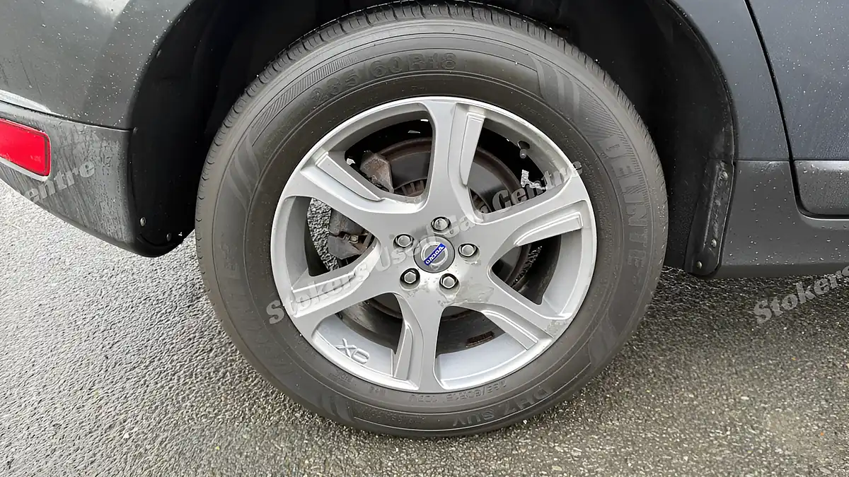Used 2010 Volvo XC60 Se Lux Grey - Interior and Exterior details 12