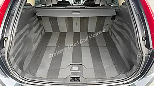 Used 2010 Volvo XC60 Se Lux Grey - Interior and Exterior details 5