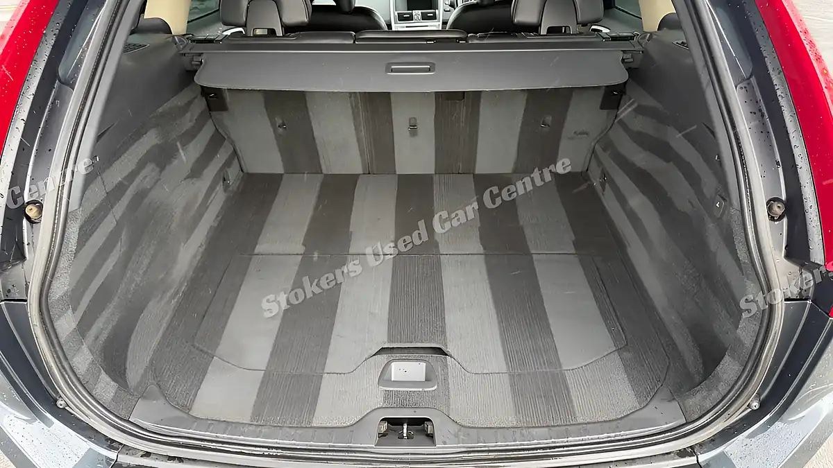 Used 2010 Volvo XC60 Se Lux Grey - Interior and Exterior details 5