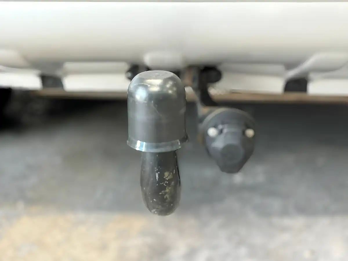 Used 2010 Volvo XC60 Se Silver - Interior and Exterior details 20