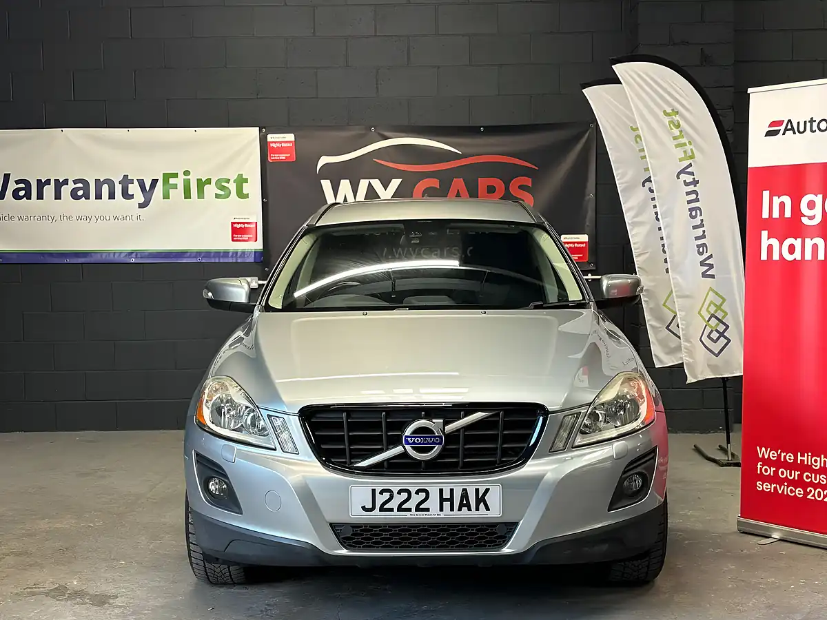 Used 2010 Volvo XC60 Se Silver - Interior and Exterior details 3