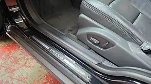 Used 2010 Volvo XC70 Se Black - Interior and Exterior details 11