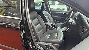 Used 2010 Volvo XC70 Se Black - Interior and Exterior details 5
