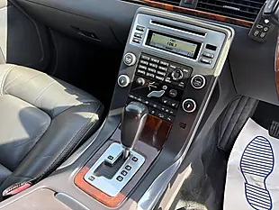 Used 2010 Volvo XC70 Se Lux Grey - Interior and Exterior details 16