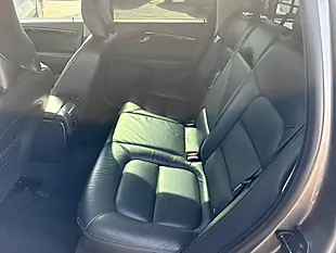 Used 2010 Volvo XC70 Se Lux Grey - Interior and Exterior details 18