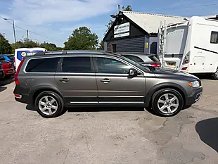 Used 2010 Volvo XC70 Se Lux Grey - Interior and Exterior details 7