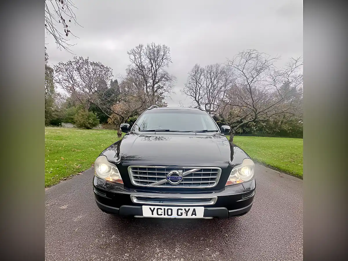 Used 2010 Volvo XC90 Active Black - Interior and Exterior details 11