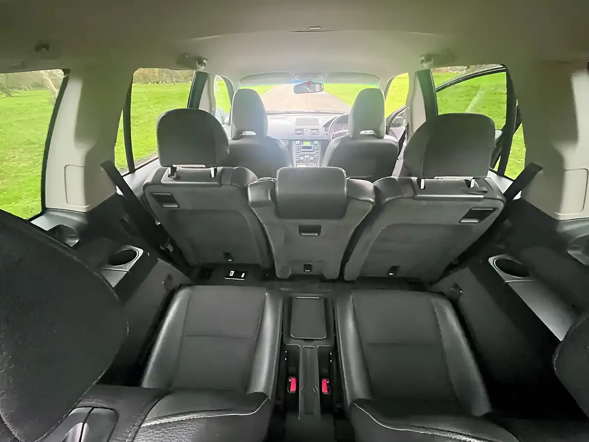Used 2010 Volvo XC90 Active Black - Interior and Exterior details 16