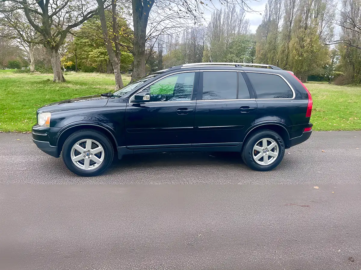 Used 2010 Volvo XC90 Active Black - Interior and Exterior details 19