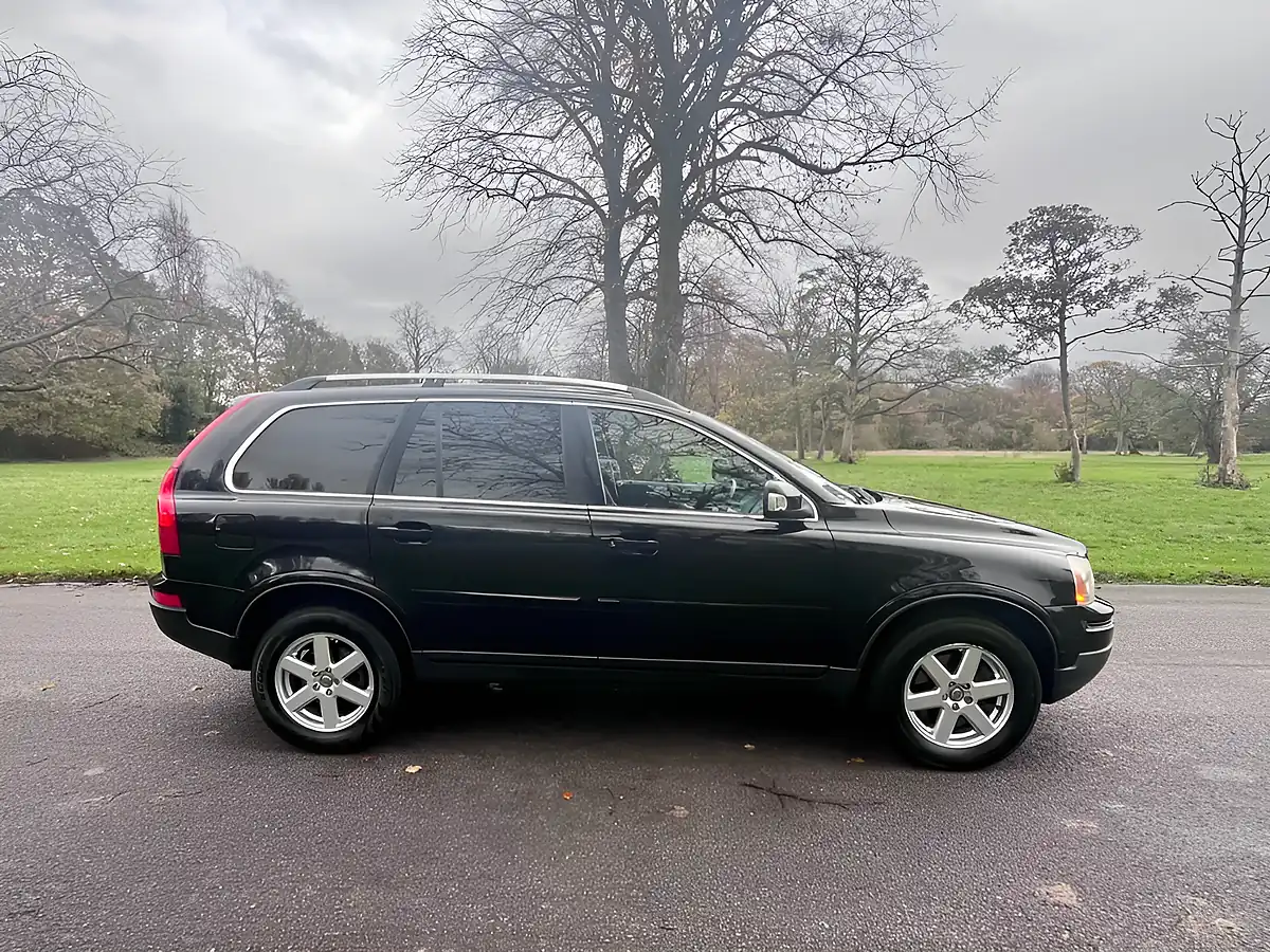 Used 2010 Volvo XC90 Active Black - Interior and Exterior details 5