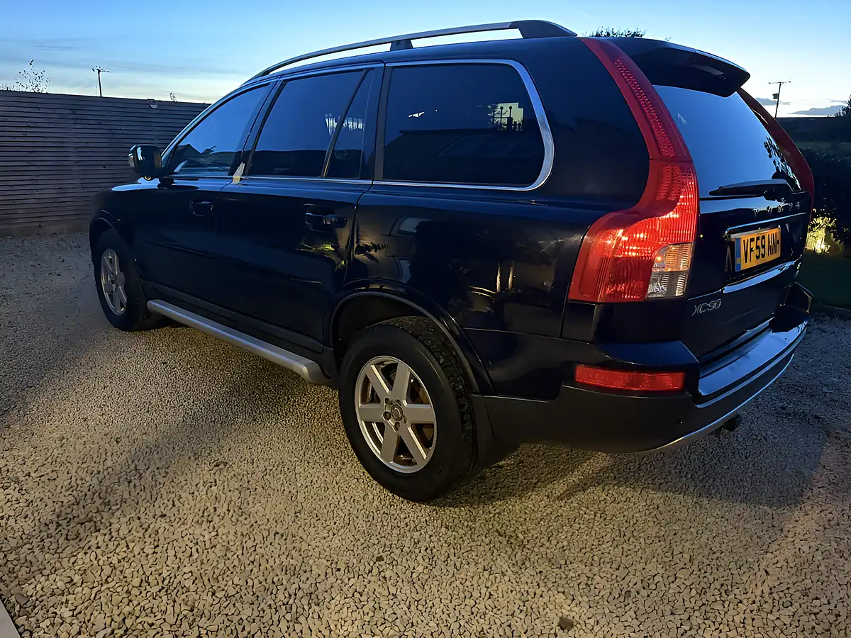 Used 2010 Volvo XC90 Active Metallic Blue - Interior and Exterior details 16