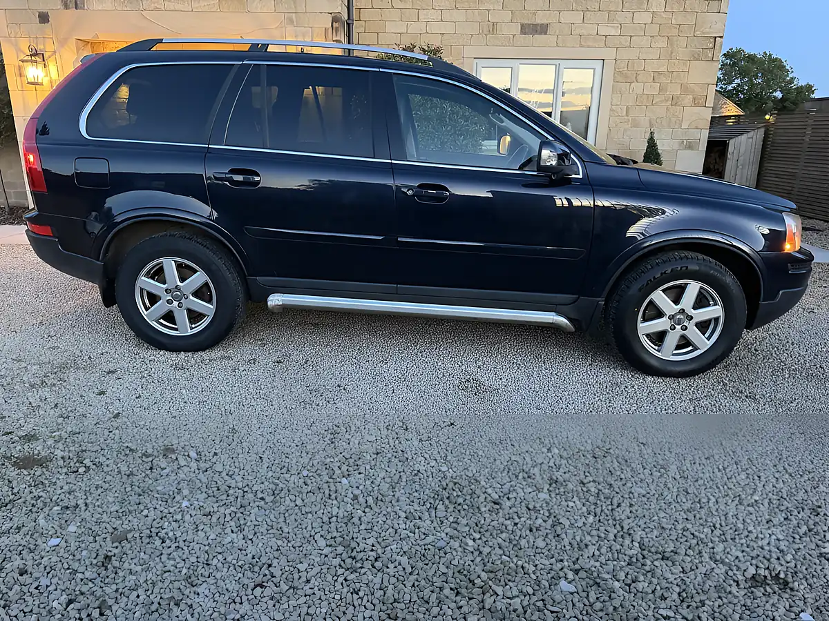 Used 2010 Volvo XC90 Active Metallic Blue - Interior and Exterior details 2