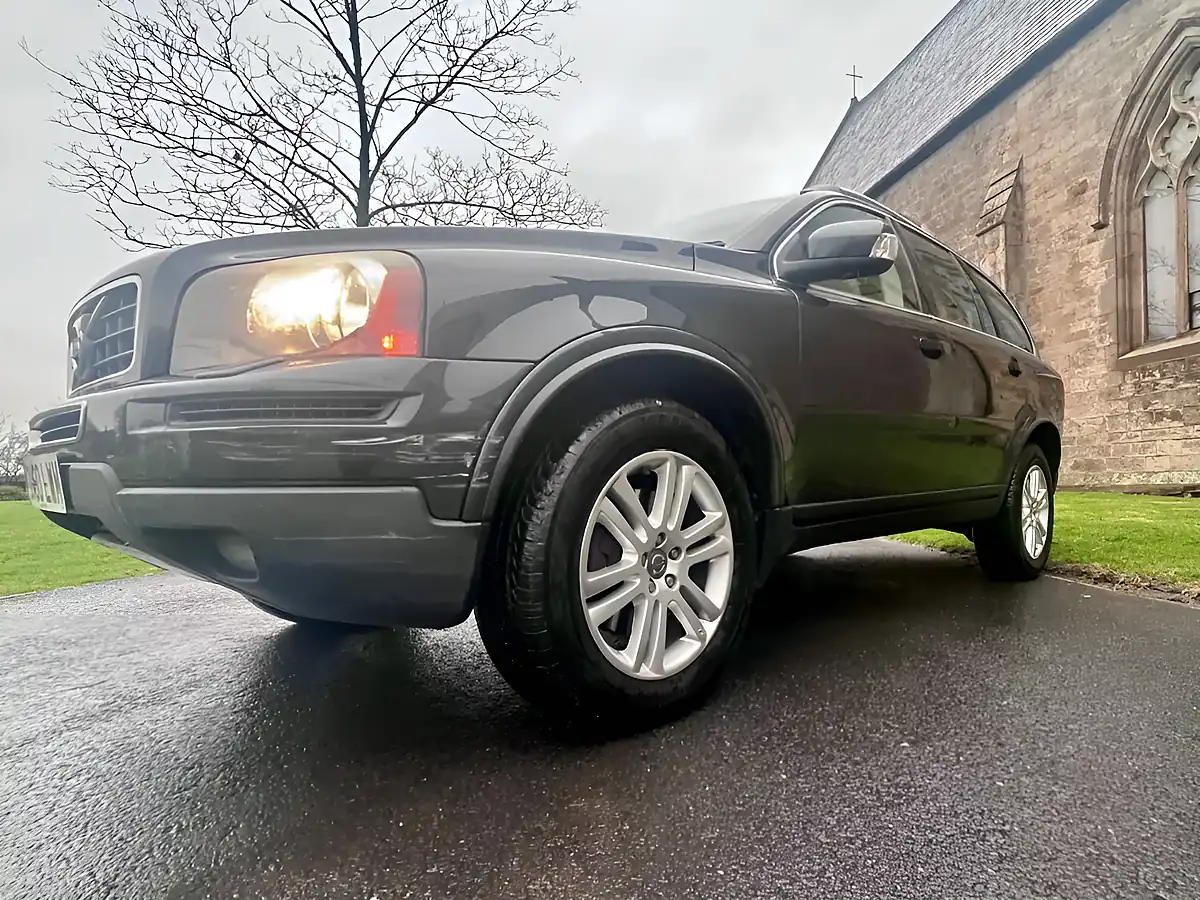 Used 2010 Volvo XC90 Se Grey - Interior and Exterior details 10