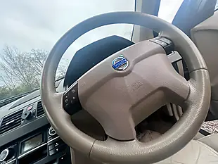 Used 2010 Volvo XC90 Se Grey - Interior and Exterior details 12