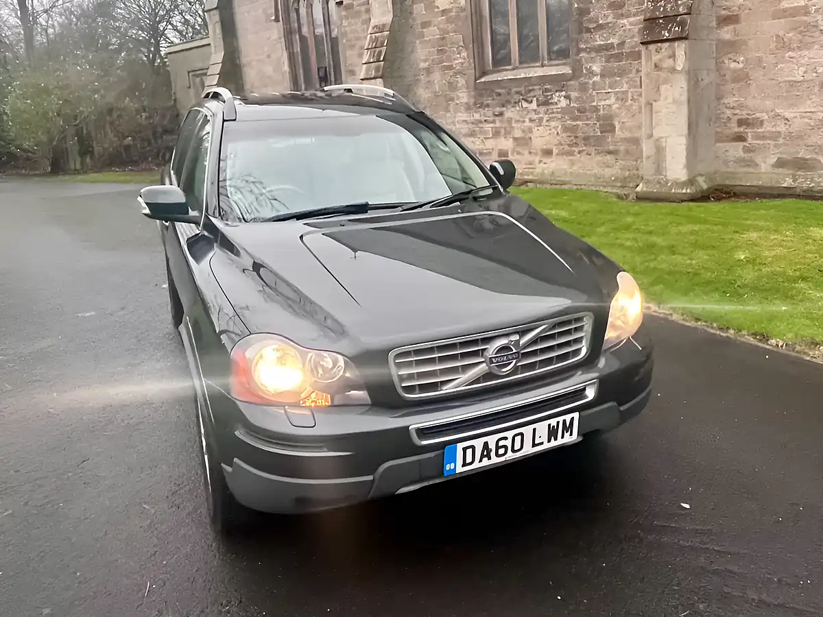 Used 2010 Volvo XC90 Se Grey - Interior and Exterior details 19