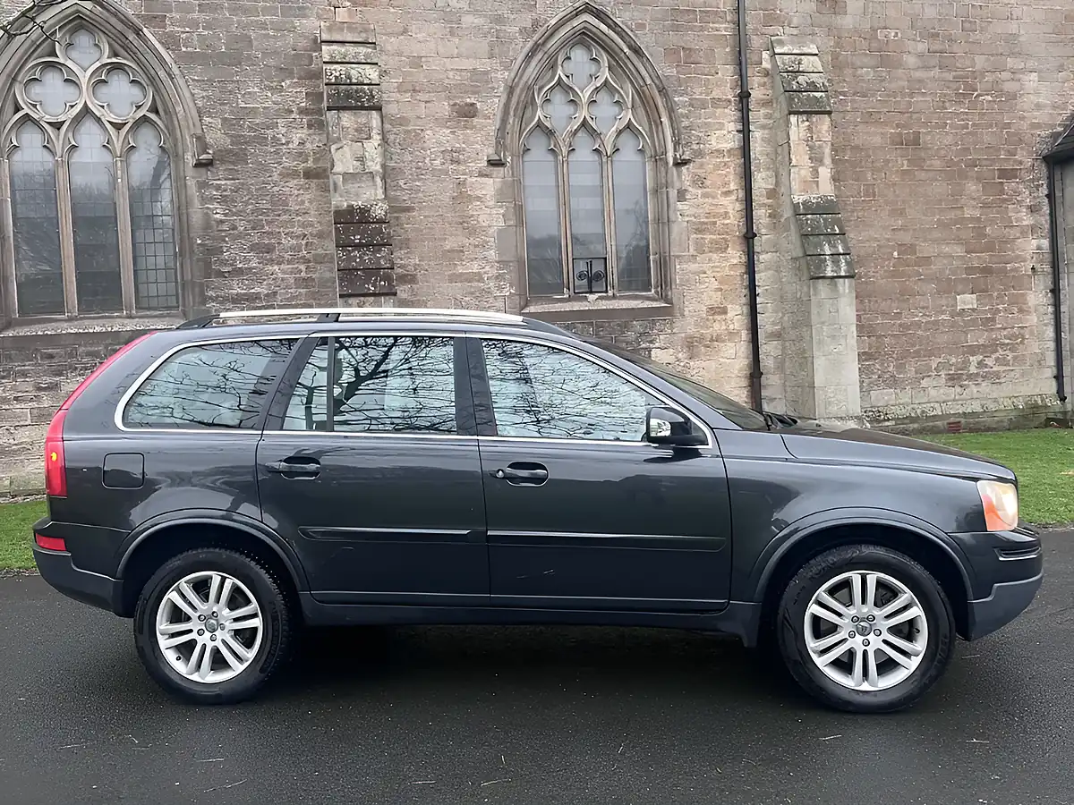 Used 2010 Volvo XC90 Se Grey - Interior and Exterior details 9