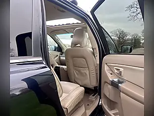 Used 2010 Volvo XC90 Se Lux Black - Interior and Exterior details 14