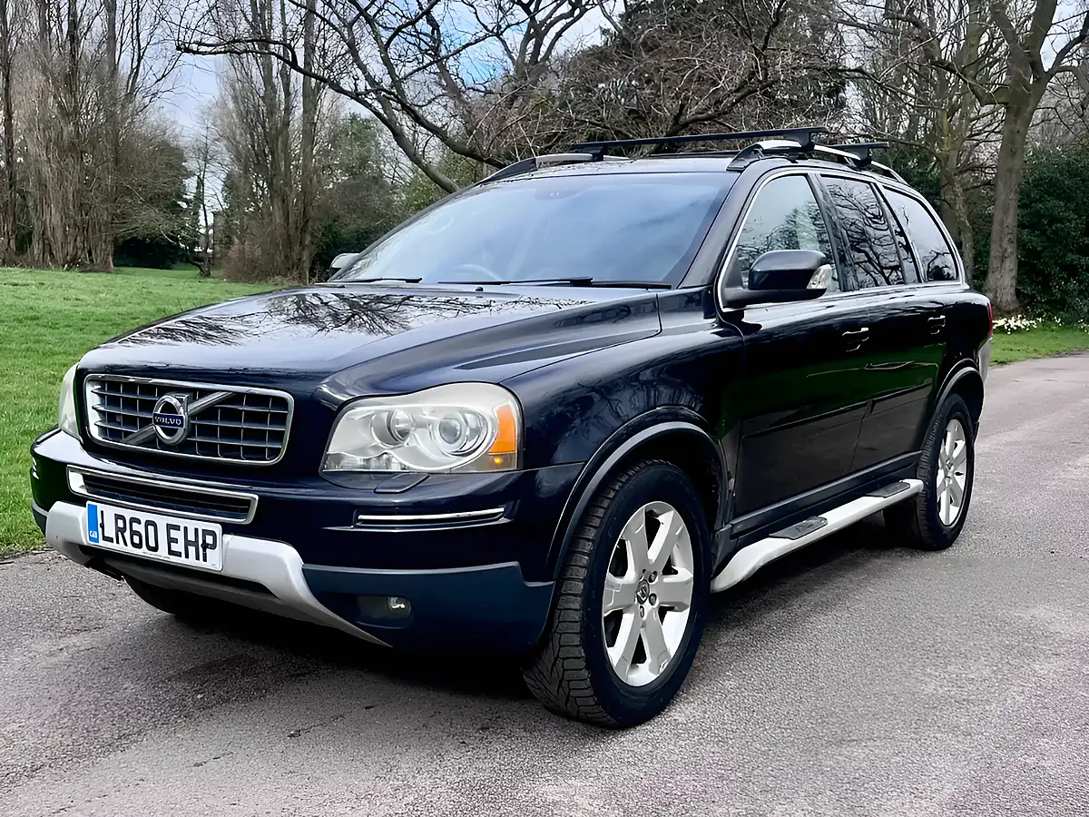 Used 2010 Volvo XC90 Se Lux Black - Interior and Exterior details 19
