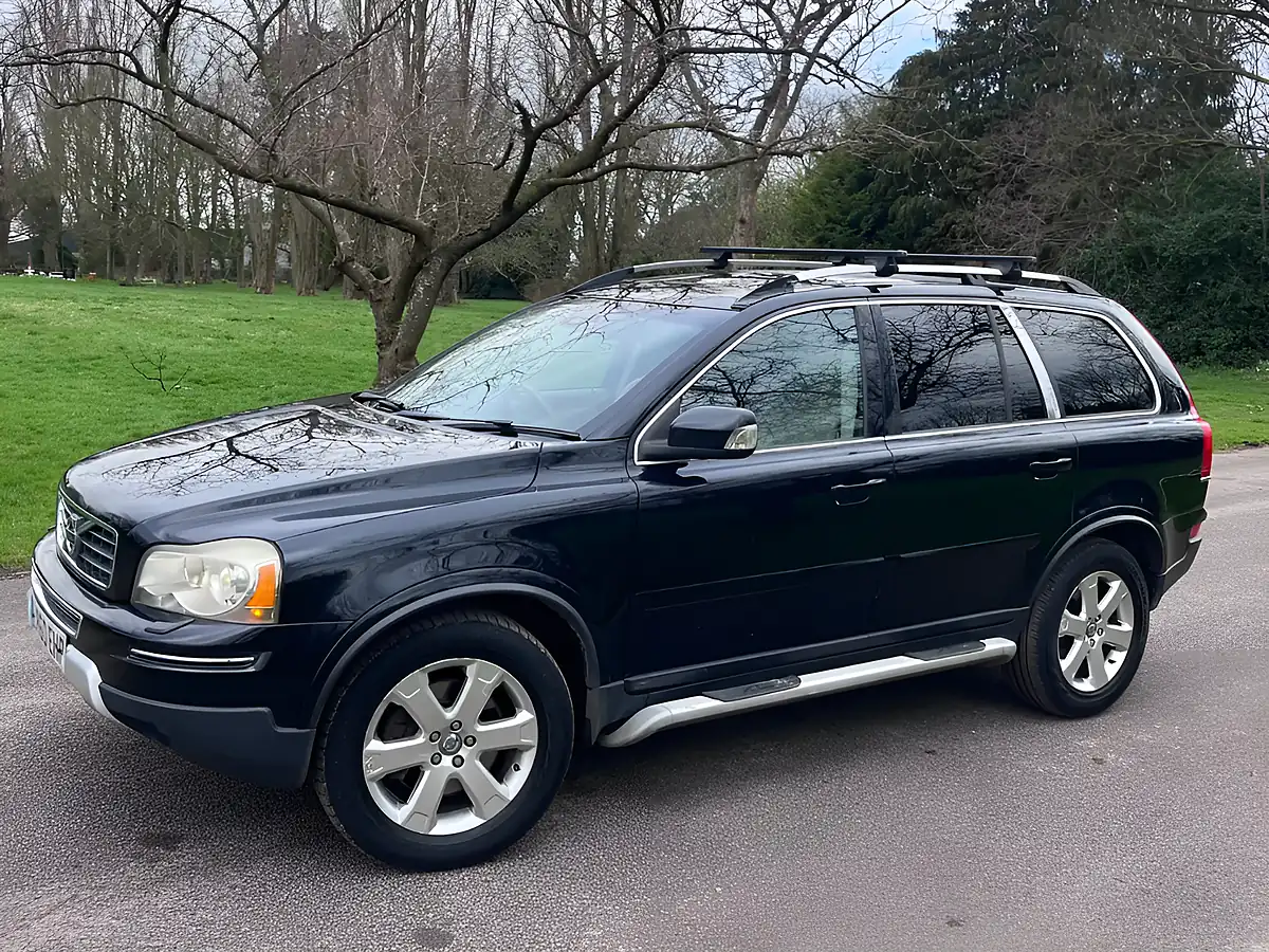 Used 2010 Volvo XC90 Se Lux Black - Interior and Exterior details 9