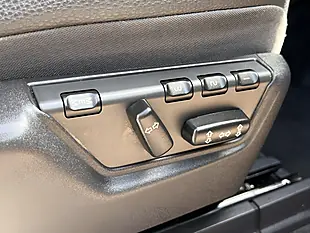 Used 2010 Volvo XC90 Se Lux White - Interior and Exterior details 18