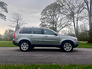 Used 2010 Volvo XC90 Se Silver - Interior and Exterior details 18