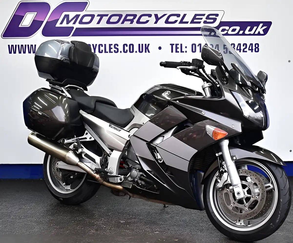 Used 2010 Yamaha Fjr 1300 Tourer Smokey Grey - Interior and Exterior details 2