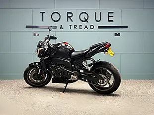 Used 2010 Yamaha FZ1 Black - Interior and Exterior details 7