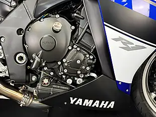 Used 2010 Yamaha R1 1000 Blue - Interior and Exterior details 17
