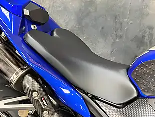 Used 2010 Yamaha R1 1000 Blue - Interior and Exterior details 20