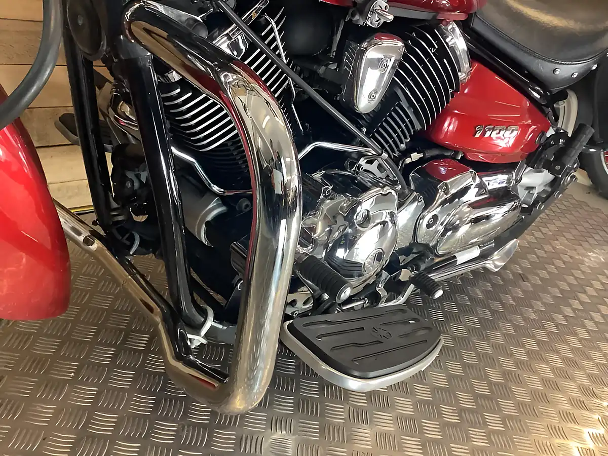 Used 2010 Yamaha Xvs Drag Star Classic Silver - Interior and Exterior details 15