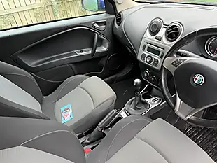 Used 2011 Alfa Romeo Mito Sprint Blue - Interior and Exterior details 12