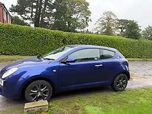 Used 2011 Alfa Romeo Mito Sprint Blue - Interior and Exterior details 7